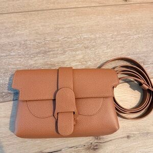 Senreve Aria Belt Bag Pebbled Chestnut
